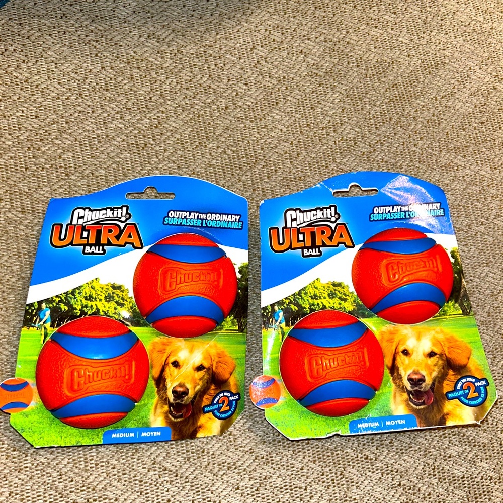 Chuckit! Ultra Ball Dog Toy High Bounce Ultra Durable Medium Lot Of 2 Pack Of 2